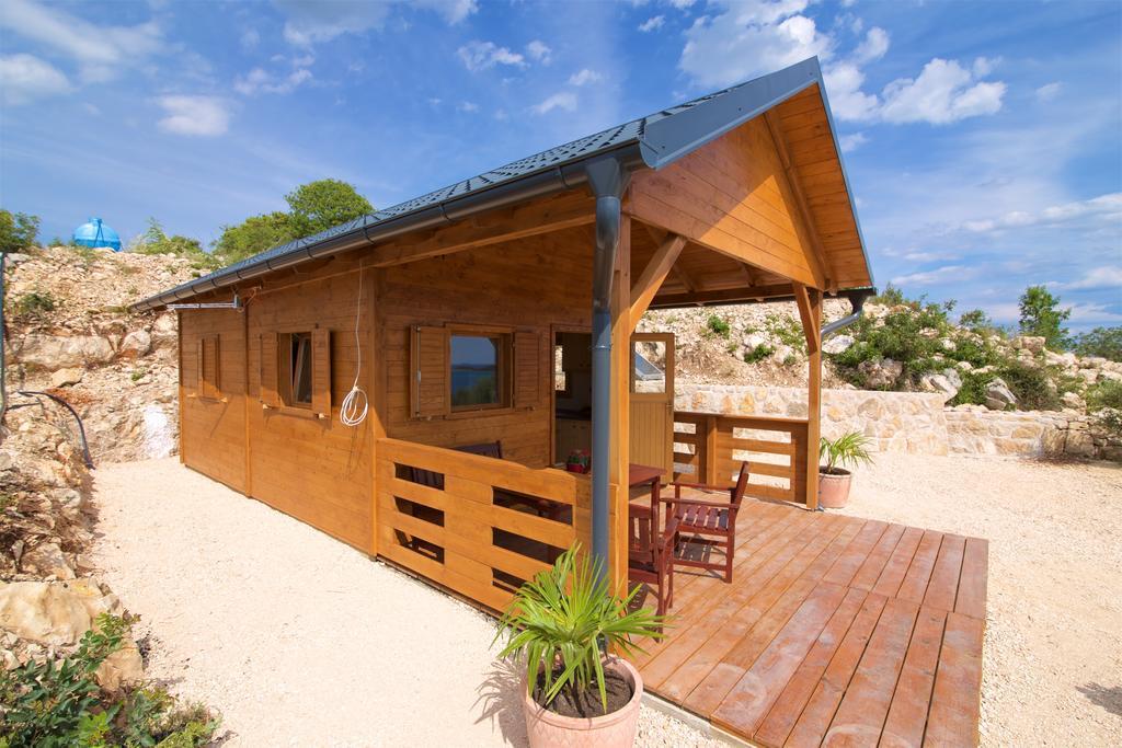 Marina House * Drage